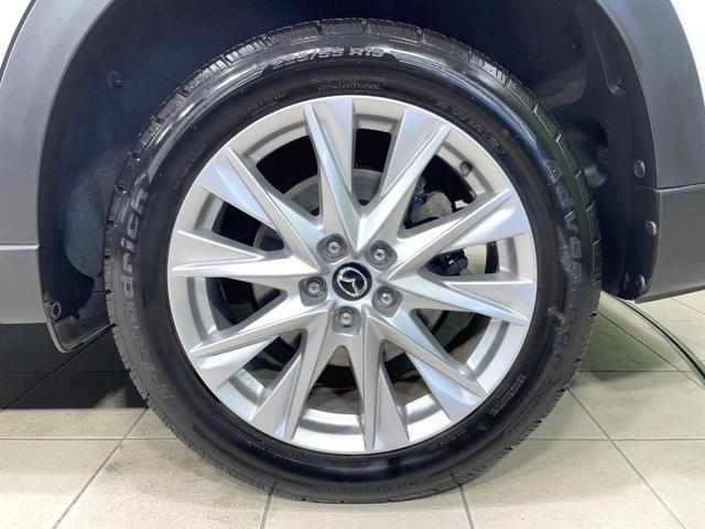 CX-8 XDプロアクティブ 禁煙車 マツダコネクトナビ 衝突被害軽減装置 全周囲カメラ レーダークルコン クリアランスソナー 前席シートヒーター レーンアシスト ETC ドラレコ 電動リアゲート ルーフレール スマートキー(72枚目)