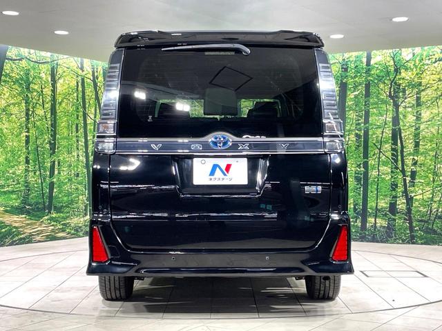 ヴォクシー ハイブリッドZS 煌III 純正10型ナビ 衝突軽減 両側電動スライド ETC シートヒーター LEDヘッド 純正16インチアルミ クルーズコントロール スマートキー オートエアコン 車線逸脱警報 ステアリングスイッチ(16枚目)