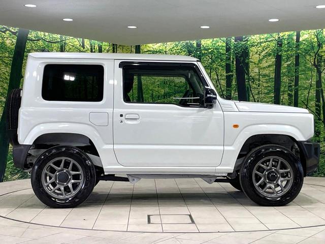 ジムニー XC 届出済未使用車 4WD 衝突軽減 クルーズコントロール シートヒーター スマートキー オートエアコン LEDヘッド 純正16インチアルミ コーナーセンサー アイドリングストップ 車線逸脱(31枚目)
