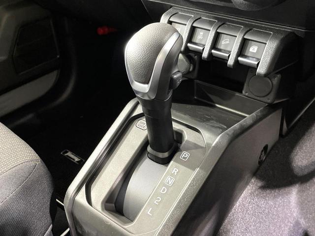 ジムニー XC 届出済未使用車 4WD 衝突軽減 クルーズコントロール シートヒーター スマートキー オートエアコン LEDヘッド 純正16インチアルミ コーナーセンサー アイドリングストップ 車線逸脱(34枚目)