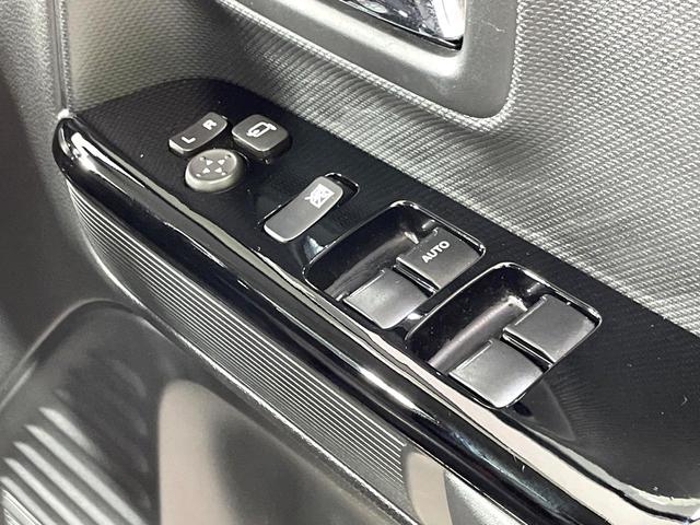 スペーシアカスタム ハイブリッドXSターボ ターボ 衝突軽減 両側電動スライド SDナビ 全周囲カメラ ETC シートヒーター クルーズコントロール LEDヘッド 純正15インチアルミ スマートキー コーナーセンサー オートエアコン(52枚目)