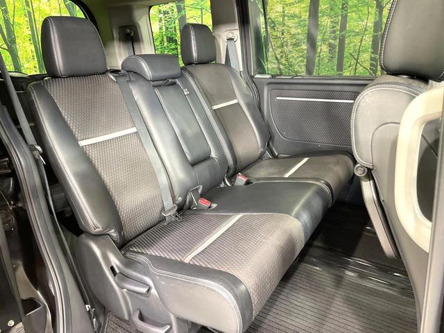 ステップワゴンスパーダ スパーダ・クールスピリット ホンダセンシング 両側電動ドア 後席モニター 禁煙車 衝突軽減装置 レーダークルーズ バックカメラ ETC シートヒーター LEDヘッド オートライト スマートキー パドルシフト 純正17インチアルミホイール(9枚目)