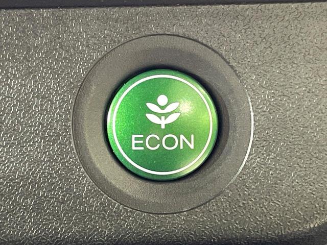 ステップワゴンスパーダ スパーダ・クールスピリット ホンダセンシング 両側電動ドア 後席モニター 禁煙車 衝突軽減装置 レーダークルーズ バックカメラ ETC シートヒーター LEDヘッド オートライト スマートキー パドルシフト 純正17インチアルミホイール(62枚目)