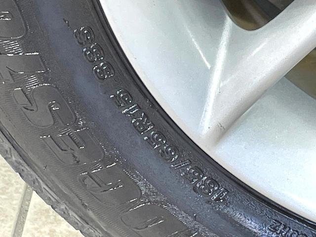 ノート e-パワー メダリスト 純正ナビ 禁煙車 衝突軽減装置 全周囲カメラ デジタルインナーミラー ETC ドラレコ ハーフレザーシート 車線逸脱警報 オートエアコン LEDヘッド オートライト 横滑防止装置 ステアリングスイッチ(30枚目)