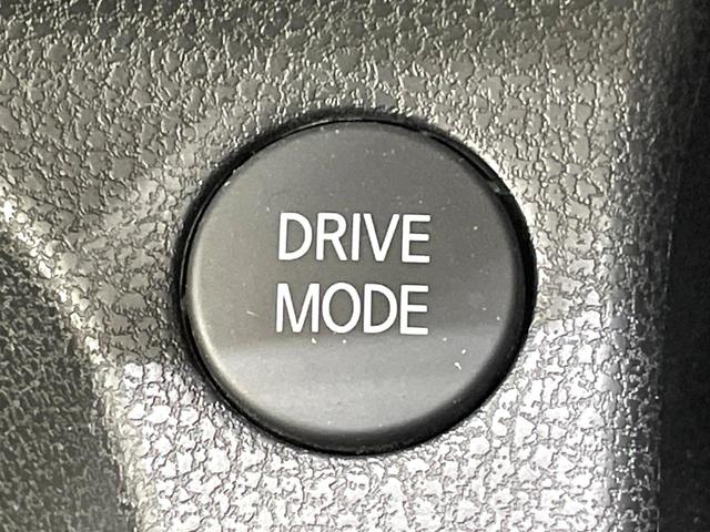 ノート e-パワー メダリスト 純正ナビ 禁煙車 衝突軽減装置 全周囲カメラ デジタルインナーミラー ETC ドラレコ ハーフレザーシート 車線逸脱警報 オートエアコン LEDヘッド オートライト 横滑防止装置 ステアリングスイッチ(52枚目)