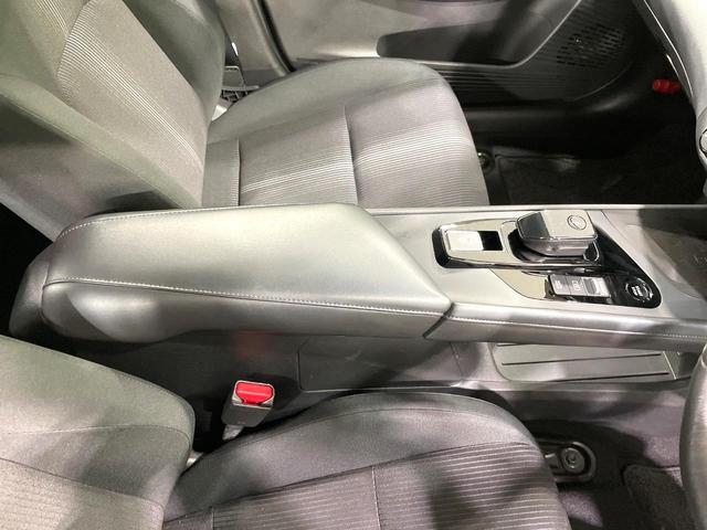 ノート Ｘ　禁煙車　プロパイロット　メーカー８型ナビ　全周囲カメラ　衝突被害軽減装置　２．０ＥＴＣ　フルセグＴＶ　シートヒーター　ドラレコ　デジタルインナーミラー　ブラインドスポットモニター　ＬＥＤヘッドライト（50枚目）