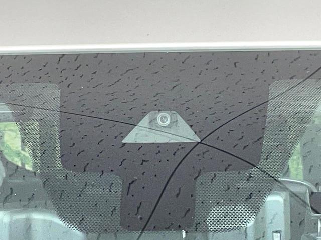 キックス X 禁煙車 純正SDナビ 衝突被害軽減装置 プロパイロット 全周囲モニター デジタルインナーミラー ETC クリアランスソナー フルセグTV LEDヘッドライト オートマチックハイビーム オートエアコン(3枚目)