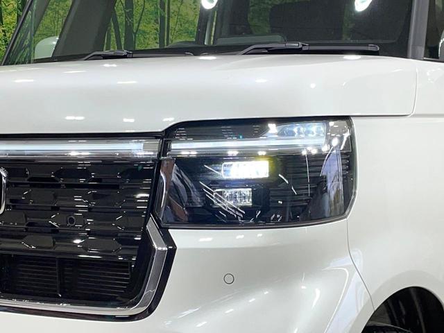 N-BOXカスタム ベースグレード 届出済未使用車 両側電動スライド ホンダセンシング レーダークルーズ 禁煙車 シートヒーター コーナーセンサー スマートキー LEDヘッドライト オートハイビーム レーンキープ 車線逸脱警報(13枚目)