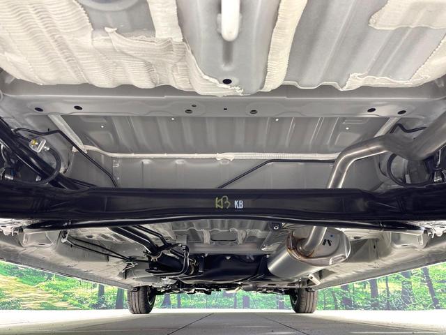 N-BOXカスタム ベースグレード 届出済未使用車 両側電動スライド ホンダセンシング レーダークルーズ 禁煙車 シートヒーター コーナーセンサー スマートキー LEDヘッドライト オートハイビーム レーンキープ 車線逸脱警報(19枚目)