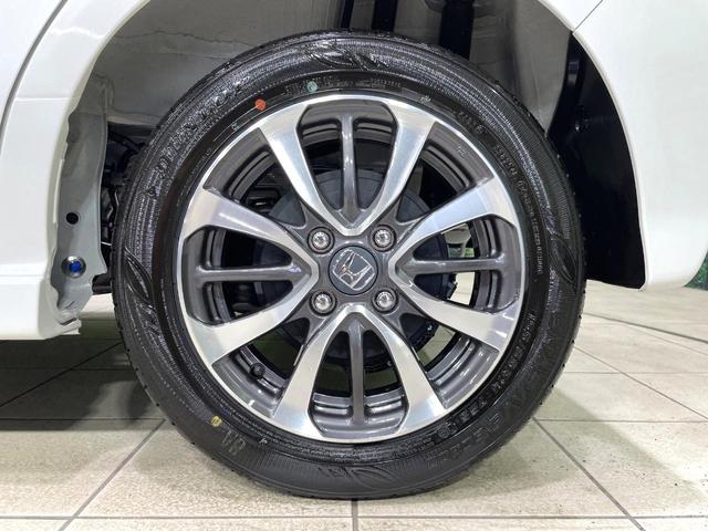 N-BOXカスタム ベースグレード 届出済未使用車 両側電動スライド ホンダセンシング レーダークルーズ 禁煙車 シートヒーター コーナーセンサー スマートキー LEDヘッドライト オートハイビーム レーンキープ 車線逸脱警報(29枚目)