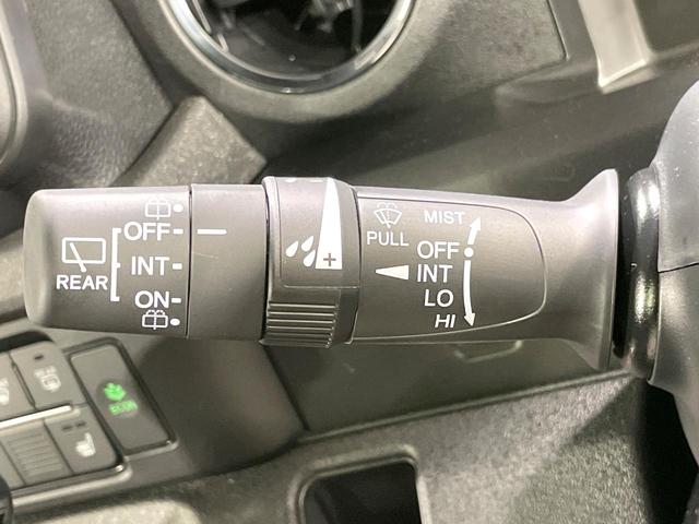 N-BOXカスタム ベースグレード 届出済未使用車 両側電動スライド ホンダセンシング レーダークルーズ 禁煙車 シートヒーター コーナーセンサー スマートキー LEDヘッドライト オートハイビーム レーンキープ 車線逸脱警報(41枚目)