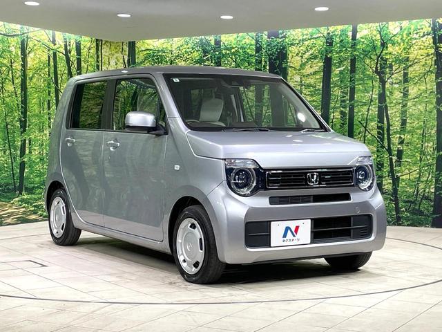 高透明度のガラス皮膜で撥水はもちろん、上質なツヤ・光沢を実現。紫外線や酸性雨から大切な愛車を保護し、色あせ・劣化を防止。「弾スプラッシュコート」、「弾プリミッサコート」からお選びいただけます。