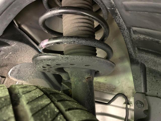 デュアリス ２０Ｇ　ガラスルーフ　純正ＳＤナビ　禁煙車　ドラレコ　ＥＴＣ　ＨＩＤヘッド　オートライト　デュアルエアコン　純正１７インチアルミホイール　ＣＤ　ＤＶＤ再生　地デジ　オートエアコン　スマートキー　シートリフター（20枚目）