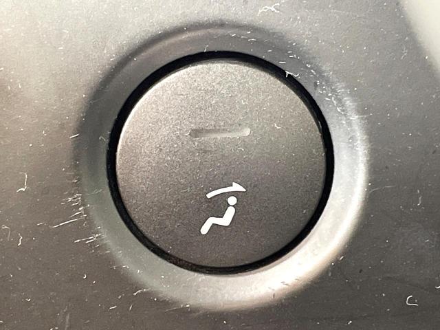 デュアリス ２０Ｇ　ガラスルーフ　純正ＳＤナビ　禁煙車　ドラレコ　ＥＴＣ　ＨＩＤヘッド　オートライト　デュアルエアコン　純正１７インチアルミホイール　ＣＤ　ＤＶＤ再生　地デジ　オートエアコン　スマートキー　シートリフター（47枚目）