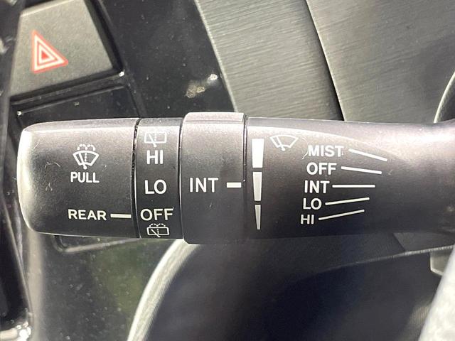 アクア G G’s 純正SDナビ バックカメラ 衝突被害軽減システム 禁煙車 ハーフレザーシート ドラレコ スマートキー LEDヘッド ビルトインETC クルコン オートハイビーム 車線逸脱警報 オートライト(40枚目)