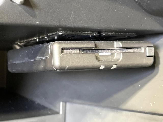 ノート e-パワー X 純正ナビ 禁煙 衝突軽減装置 全周囲カメラ レーダークルーズ 車線逸脱警報 デジタルインナーミラー ドラレコ ETC Bluetooth接続 LEDヘッド オートエアコン 純正15インチアルミホイール(34枚目)