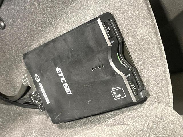 アテンザワゴン XD Lパッケージ サンルーフ 衝突軽減 BOSEサウンド 純正ナビ バックカメラ パワーシート ドライブレコーダー ETC シートヒーター ハンドルヒーター コーナーセンサー スマートキー オートエアコン 禁煙車(41枚目)