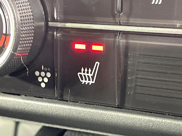 N-BOXカスタム L 禁煙車 純正SDナビ 衝突被害軽減装置 レーダークルコン 電動スライドドア シートヒーター バックカメラ ETC フルセグTV ドラレコ LEDヘッドライト オートマチックハイビーム オートライト(31枚目)