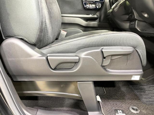 N-BOXカスタム L 禁煙車 純正SDナビ 衝突被害軽減装置 レーダークルコン 電動スライドドア シートヒーター バックカメラ ETC フルセグTV ドラレコ LEDヘッドライト オートマチックハイビーム オートライト(44枚目)