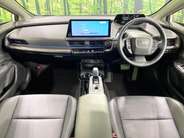 プリウス Z 純正12型ナビ 全方位カメラ シートメモリ 電動リアゲート 衝突軽減装置 レーダークルーズ ベンチレーション パーキングアシスト ETC ブラインドスポットモニター LEDヘッド スペアタイヤ 禁煙車(2枚目)