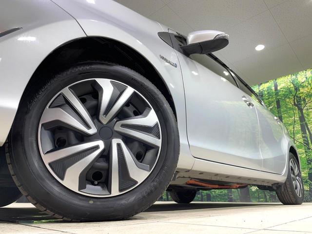 アクア Ｇソフトレザーセレクション　純正ナビ　衝突軽減装置　クルコン　シートヒーター　ＥＴＣ　ドラレコ　ＬＥＤヘッド　オートライト　車線逸脱警報　オートマチックハイビーム　横滑り防止装置　スマートキー　プッシュスタート　オートエアコン（13枚目）