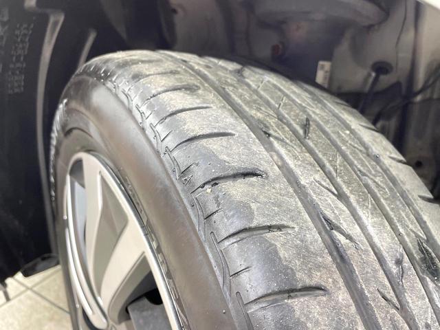 アクア Ｇソフトレザーセレクション　純正ナビ　衝突軽減装置　クルコン　シートヒーター　ＥＴＣ　ドラレコ　ＬＥＤヘッド　オートライト　車線逸脱警報　オートマチックハイビーム　横滑り防止装置　スマートキー　プッシュスタート　オートエアコン（32枚目）