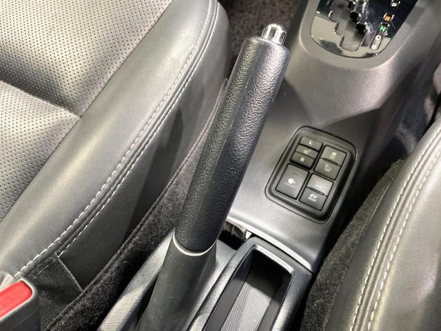 アクア Ｇソフトレザーセレクション　純正ナビ　衝突軽減装置　クルコン　シートヒーター　ＥＴＣ　ドラレコ　ＬＥＤヘッド　オートライト　車線逸脱警報　オートマチックハイビーム　横滑り防止装置　スマートキー　プッシュスタート　オートエアコン（52枚目）