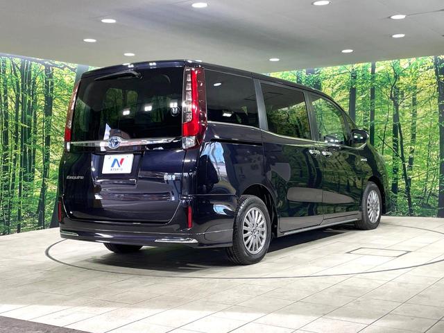 エスクァイア ハイブリッドGi 両側電動スライド 純正9インチナビ フリップダウン バックカメラ トヨタセーフティセンス 禁煙車 合皮シート シートヒーター ドラレコ スマートキー LEDヘッドライト ETC クルコン(18枚目)