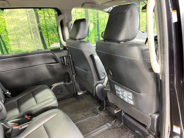 エスクァイア ハイブリッドGi 両側電動スライド 純正9インチナビ フリップダウン バックカメラ トヨタセーフティセンス 禁煙車 合皮シート シートヒーター ドラレコ スマートキー LEDヘッドライト ETC クルコン(51枚目)