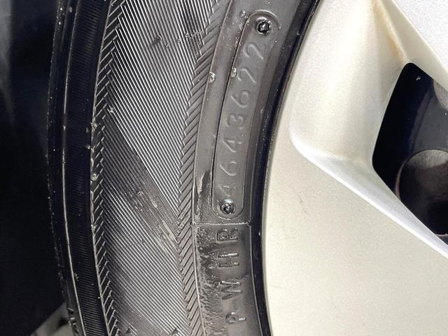 フィット １３Ｇ・Ｆパッケージ　ＳＤナビ　禁煙車　ＬＥＤヘッドライト　ＥＴＣ　スマートキー　Ｂｌｕｅｔｏｏｔｈ接続　フルセグＴＶ　ＣＤ／ＤＶＤ再生　オートエアコン　アイドリングストップ　電動格納ミラー　衝突安全ボディ（31枚目）