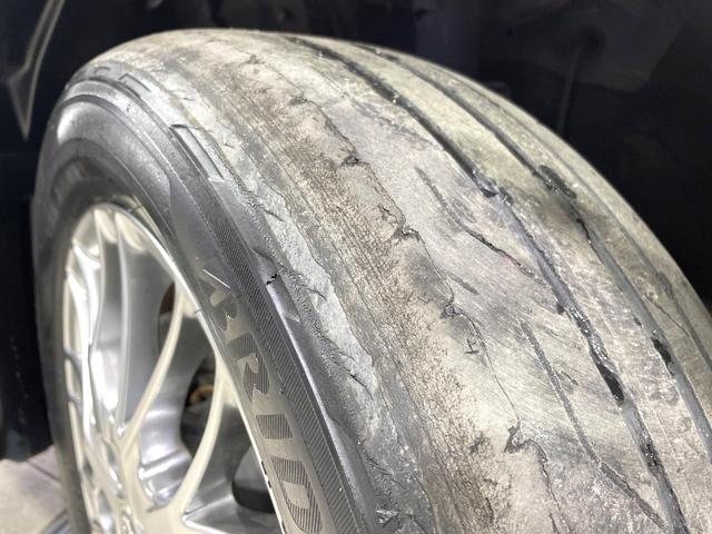 ヴォクシー ハイブリッドＺＳ　煌ＩＩ　両側電動スライド　純正９インチナビ　バックカメラ　トヨタセーフティセンス　禁煙車　シートヒーター　ＬＥＤヘッドライト　ドラレコ　コーナーセンサー　スマートキー　ＥＴＣ　クルコン　オートハイビーム（33枚目）