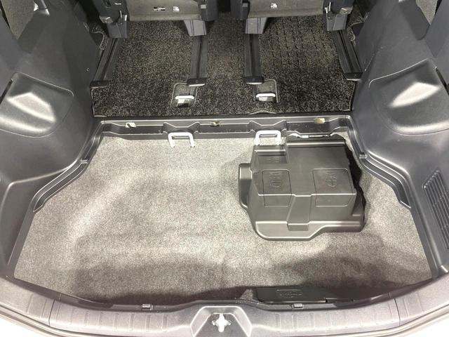 ヴォクシー ハイブリッドＺＳ　煌ＩＩ　両側電動スライド　純正９インチナビ　バックカメラ　トヨタセーフティセンス　禁煙車　シートヒーター　ＬＥＤヘッドライト　ドラレコ　コーナーセンサー　スマートキー　ＥＴＣ　クルコン　オートハイビーム（64枚目）