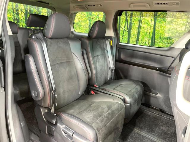 ヴェルファイア ２．４Ｚ　ゴールデンアイズ　両側電動スライド　純正８型ナビ　バックカメラ　パワーバックドア　クルーズコントロール　ＥＴＣ　コーナーセンサー　スマートキー　オートエアコン　ＨＩＤヘッド　純正１８インチアルミ　横滑り防止装置（9枚目）