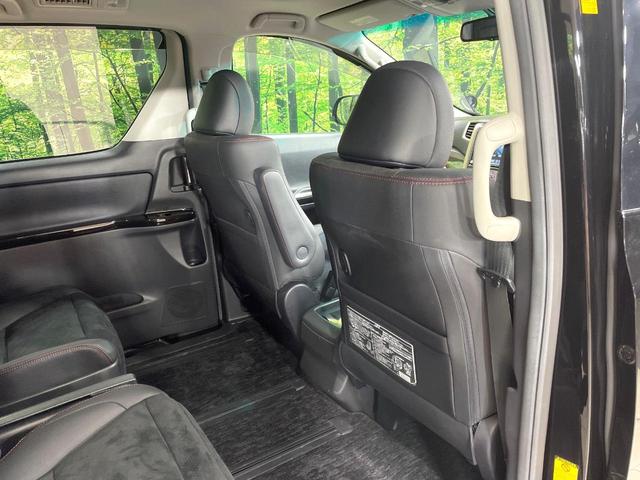 ヴェルファイア ２．４Ｚ　ゴールデンアイズ　両側電動スライド　純正８型ナビ　バックカメラ　パワーバックドア　クルーズコントロール　ＥＴＣ　コーナーセンサー　スマートキー　オートエアコン　ＨＩＤヘッド　純正１８インチアルミ　横滑り防止装置（51枚目）