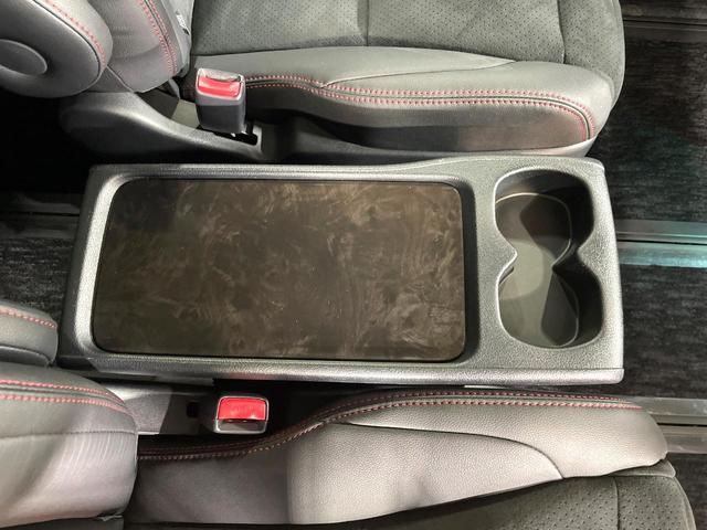 ヴェルファイア ２．４Ｚ　ゴールデンアイズ　両側電動スライド　純正８型ナビ　バックカメラ　パワーバックドア　クルーズコントロール　ＥＴＣ　コーナーセンサー　スマートキー　オートエアコン　ＨＩＤヘッド　純正１８インチアルミ　横滑り防止装置（52枚目）