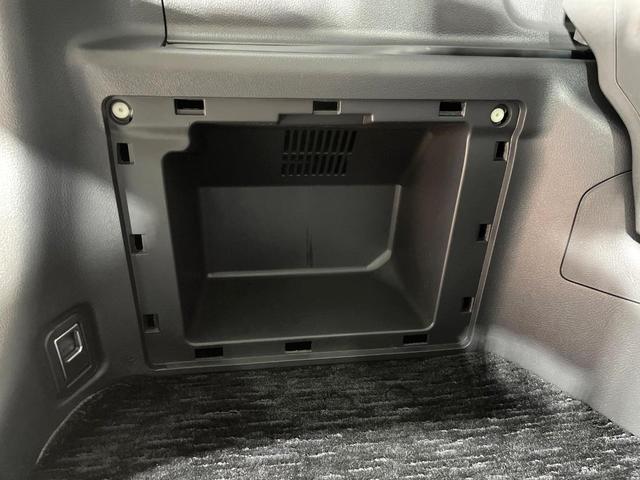 ヴェルファイア ２．４Ｚ　ゴールデンアイズ　両側電動スライド　純正８型ナビ　バックカメラ　パワーバックドア　クルーズコントロール　ＥＴＣ　コーナーセンサー　スマートキー　オートエアコン　ＨＩＤヘッド　純正１８インチアルミ　横滑り防止装置（64枚目）