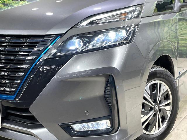 セレナ ｅ－パワー　ハイウェイスターＶ　純正１０型ナビ　プロパイロット　両側電動ドア　全周囲カメラ　デジタルインナーミラー　ブラインドスポットモニター　シートヒーター　ドラレコ　ＥＴＣ　防水シート　ＬＥＤヘッド　リアオートエアコン　禁煙車（13枚目）