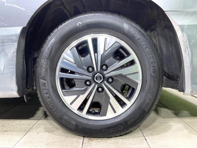 セレナ ｅ－パワー　ハイウェイスターＶ　純正１０型ナビ　プロパイロット　両側電動ドア　全周囲カメラ　デジタルインナーミラー　ブラインドスポットモニター　シートヒーター　ドラレコ　ＥＴＣ　防水シート　ＬＥＤヘッド　リアオートエアコン　禁煙車（30枚目）