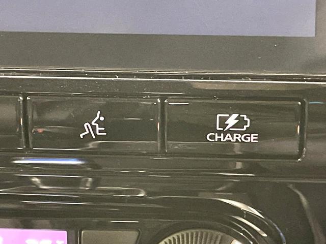 セレナ ｅ－パワー　ハイウェイスターＶ　純正１０型ナビ　プロパイロット　両側電動ドア　全周囲カメラ　デジタルインナーミラー　ブラインドスポットモニター　シートヒーター　ドラレコ　ＥＴＣ　防水シート　ＬＥＤヘッド　リアオートエアコン　禁煙車（56枚目）