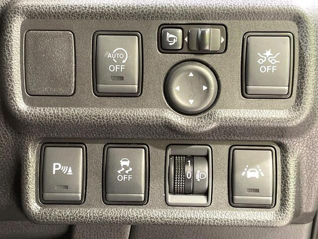 ノート X 衝突軽減 SDナビ バックカメラ ETC スマートキー コーナーセンサー アイドリングストップ 車線逸脱警報 横滑り防止装置 電動格納ミラー オートライト 純正14インチホイール 禁煙車(40枚目)