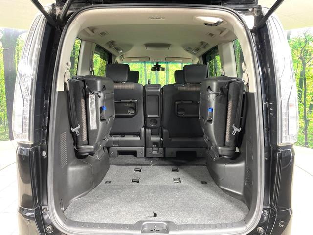 セレナ ハイウェイスターS-HVアドバンスドセーフティパック 衝突軽減 後席モニター 純正ナビ 全周囲カメラ 両側電動スライド ETC スマートキー オートエアコン クルーズコントロール 車線逸脱警報 アイドリングストップ Bluetooth再生 禁煙車(11枚目)