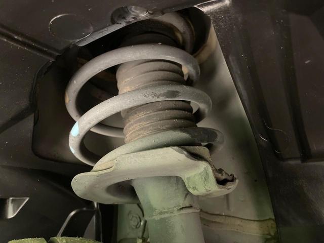 セレナ ハイウェイスターS-HVアドバンスドセーフティパック 衝突軽減 後席モニター 純正ナビ 全周囲カメラ 両側電動スライド ETC スマートキー オートエアコン クルーズコントロール 車線逸脱警報 アイドリングストップ Bluetooth再生 禁煙車(20枚目)