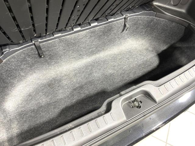 セレナ ハイウェイスターS-HVアドバンスドセーフティパック 衝突軽減 後席モニター 純正ナビ 全周囲カメラ 両側電動スライド ETC スマートキー オートエアコン クルーズコントロール 車線逸脱警報 アイドリングストップ Bluetooth再生 禁煙車(58枚目)