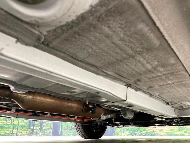 ヤリス ハイブリッドX バックカメラ AC100V電源 トヨタセーフティセンス レーダークルーズ 禁煙車 レーンキープ スマートキー ETC ディスプレイオーディオ オートハイビーム 車線逸脱警報 誤発進抑制機能(22枚目)