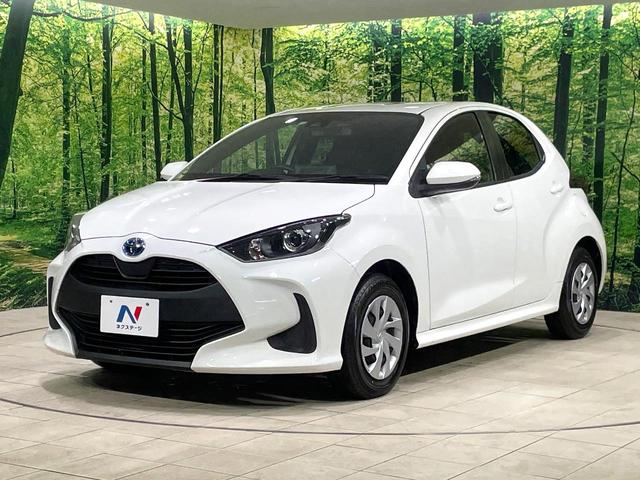 ヤリス ハイブリッドX バックカメラ AC100V電源 トヨタセーフティセンス レーダークルーズ 禁煙車 レーンキープ スマートキー ETC ディスプレイオーディオ オートハイビーム 車線逸脱警報 誤発進抑制機能(24枚目)