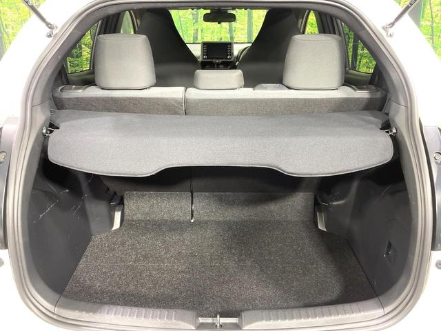 ヤリス ハイブリッドX バックカメラ AC100V電源 トヨタセーフティセンス レーダークルーズ 禁煙車 レーンキープ スマートキー ETC ディスプレイオーディオ オートハイビーム 車線逸脱警報 誤発進抑制機能(54枚目)