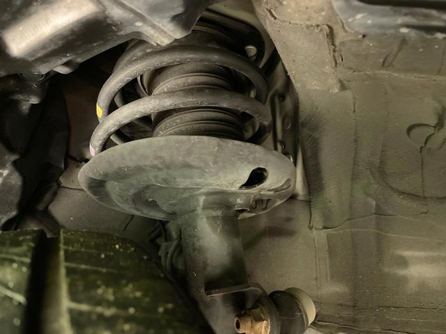 Ｃ－ＨＲ Ｇ　モデリスタフルエアロ　純正ナビ　バックカメラ　衝突被害軽減ブレーキ　禁煙車　レーダークルーズコントロール　ハーフレザーシート　シートヒーター　オートマチックハイビーム　ＥＴＣ　ドライブレコーダー（21枚目）