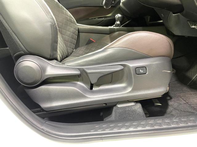 Ｃ－ＨＲ Ｇ　モデリスタフルエアロ　純正ナビ　バックカメラ　衝突被害軽減ブレーキ　禁煙車　レーダークルーズコントロール　ハーフレザーシート　シートヒーター　オートマチックハイビーム　ＥＴＣ　ドライブレコーダー（51枚目）