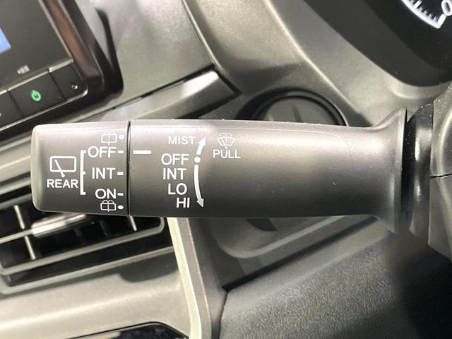 WR-V X 登録済未使用車 純正8型コネクトナビ 全周囲カメラ 衝突被害軽減装置 クリアランスソナー フルセグTV Bluetooth機能 スマートキー LEDヘッドライト オートマチックハイビーム オートライト(25枚目)