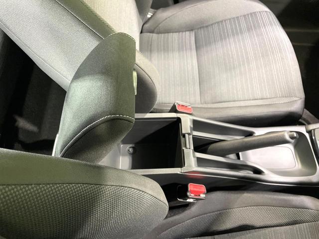 WR-V X 登録済未使用車 純正8型コネクトナビ 全周囲カメラ 衝突被害軽減装置 クリアランスソナー フルセグTV Bluetooth機能 スマートキー LEDヘッドライト オートマチックハイビーム オートライト(39枚目)